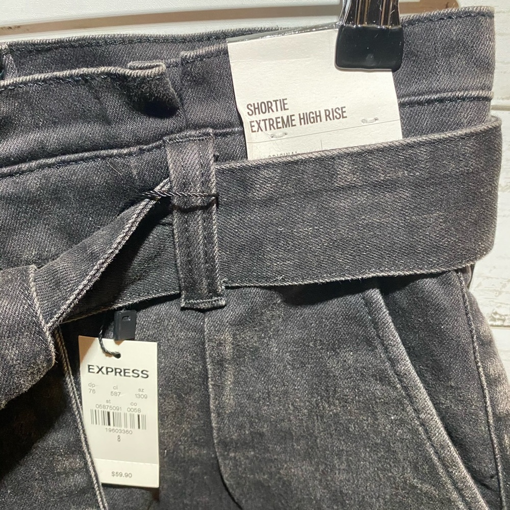 Shortie Extreme High Rise Dark Wash Shorts Express - Picture 3 of 4